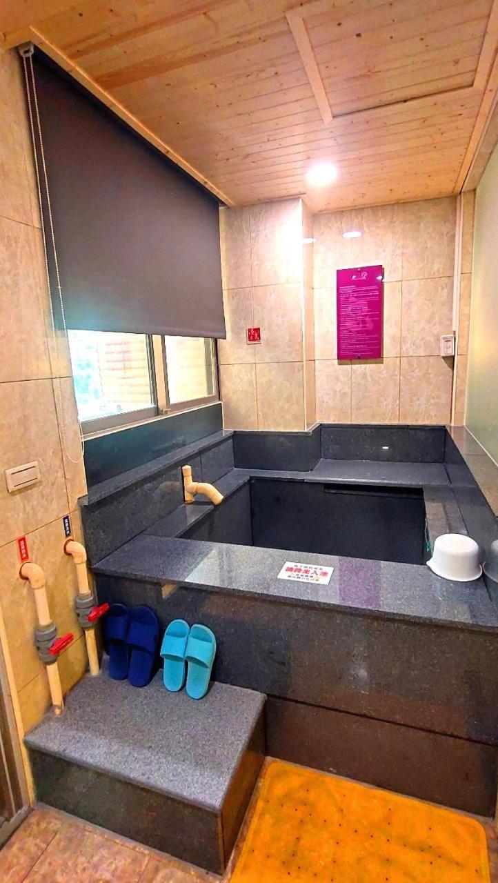 Jin Yong Quan Spa Hotspring Resort Wanli Εξωτερικό φωτογραφία